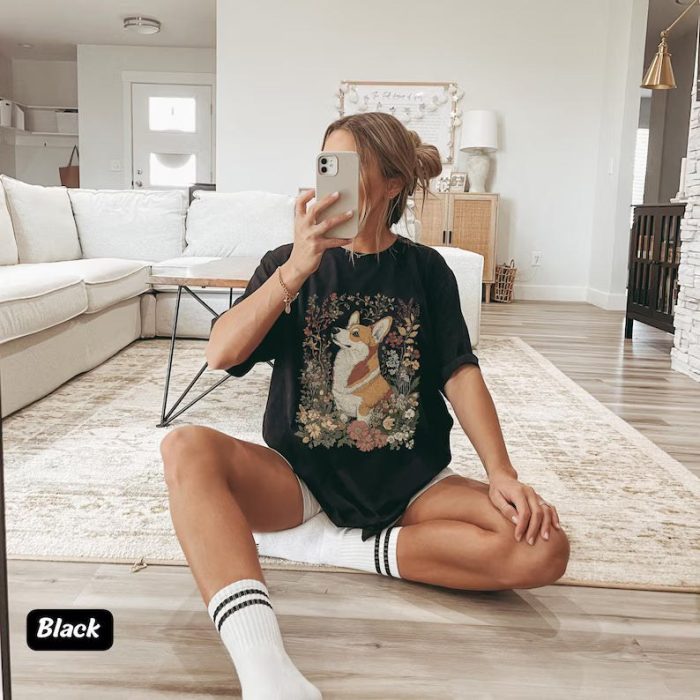 Vintage Medieval Corgi Tee