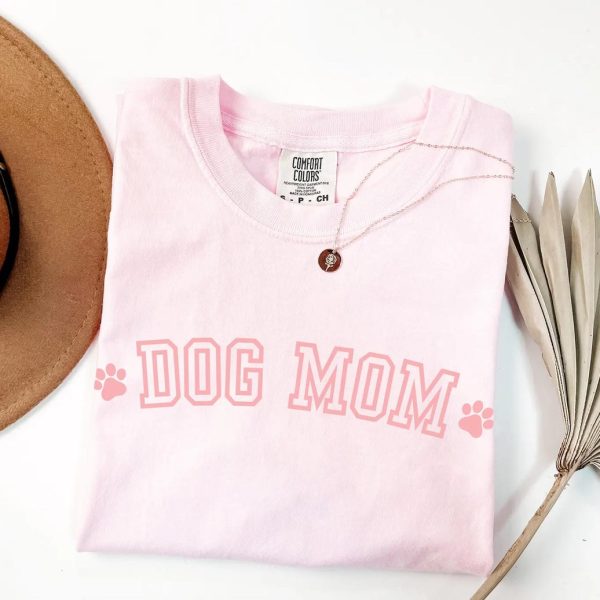 Dog Mom Tee V12